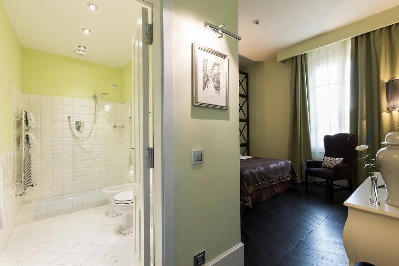 Cavalieri Palace Luxury Residences Florence 2*,