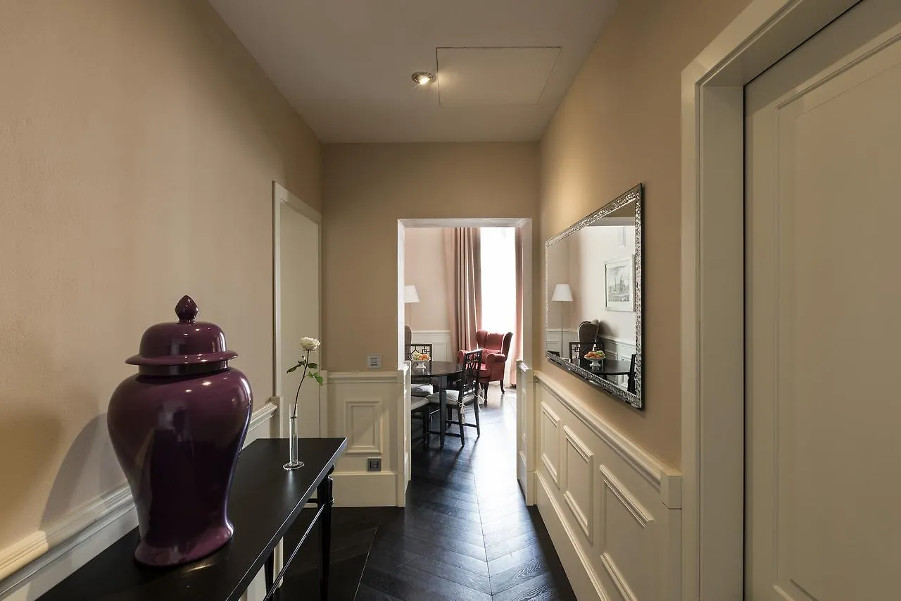 ** Aparthotel Cavalieri Palace Luxury Residences Florence Italy