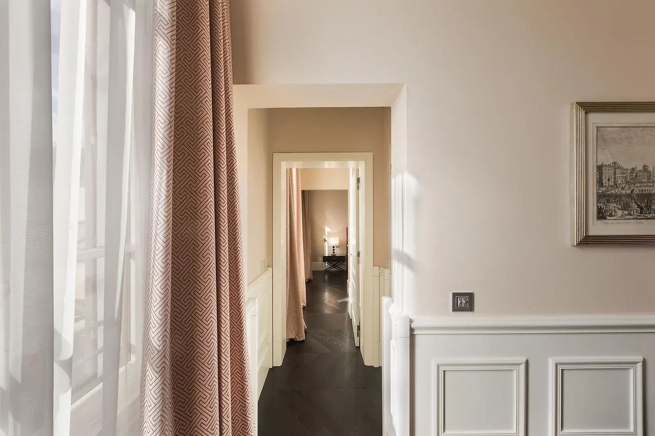 ** Aparthotel Cavalieri Palace Luxury Residences Florence Italy